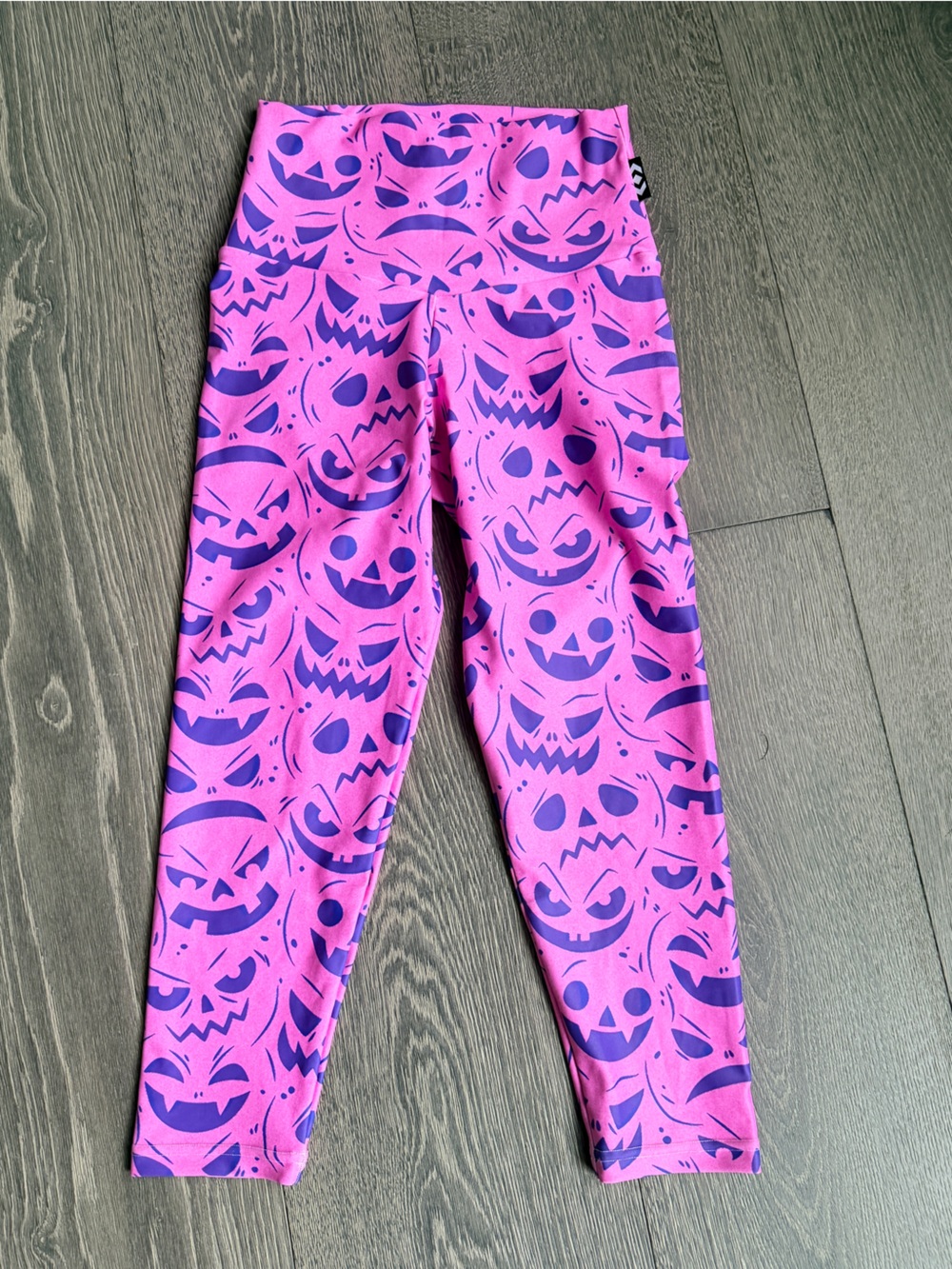 Exotica Jack-o-lantern Face High Waisted Capri Crop Leggings